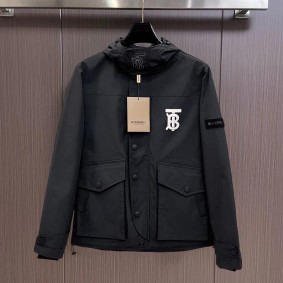 Burberry Men Coat(Size:M|L|Xl|Xxl|Xxxl)