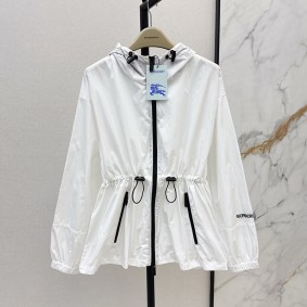 Burberry Women Coat(Size:S|M|L)