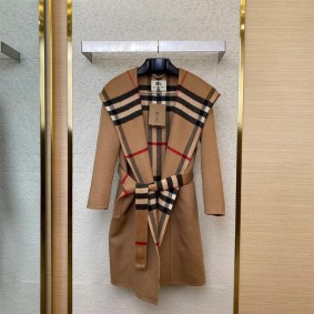 Burberry Women Coat(Size:S|M|L)