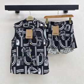 Burberry Women Suit(Size:S|M|L)