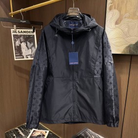 Louis Vuitton Men Coat(Size:M|L|Xl|Xxl|Xxxl)