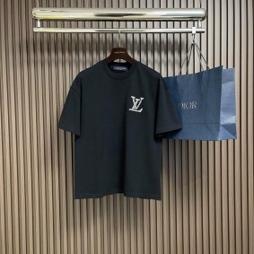Louis Vuitton Unisex Shirt(Size:S|M|L|Xl|Xxl)