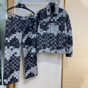 Louis Vuitton Unisex Suit(Size:S|M|L|Xl)