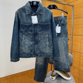 Louis Vuitton Unisex Suit(Size:46|48|50|52)