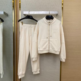 Louis Vuitton Unisex Suit(Size:S|M|L|Xl, Max Chest:132Cm/52In)