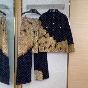 Louis Vuitton Unisex Suit(Size:46|48|50|52, Max Chest:134Cm/53In)