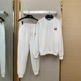 Louis Vuitton Unisex Suit(Size:S|M|L|Xl, Max Chest:120Cm/47In)