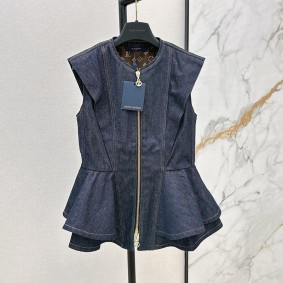 Louis Vuitton Women Coat(Size:S|M|L)