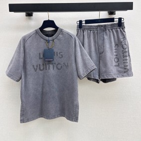 Louis Vuitton Women Suit(Size:S|M|L)