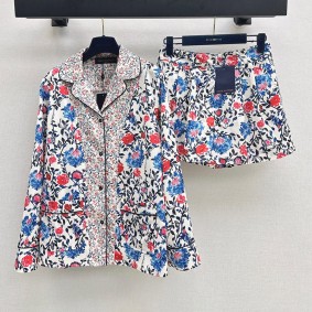 Louis Vuitton Women Suit(Size:S|M|L)