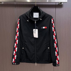 Moncler Men Coat(Size:M|L|Xl|Xxl|Xxxl)