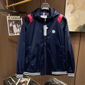 Moncler Men Coat(Size:M|L|Xl|Xxl|Xxxl)