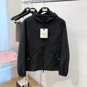 Moncler Men Jacket(Size:M|L|Xl|Xxl|Xxxl)