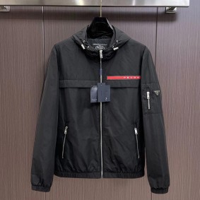 Prada Men Coat(Size:M|L|Xl|Xxl|Xxxl)