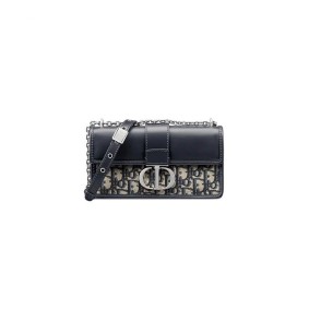 Dior 30 Montaigne East-West Bag With Chain