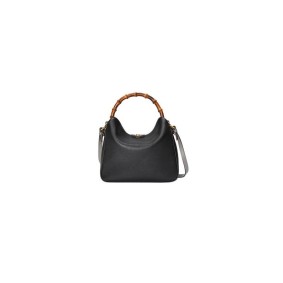 Gucci Diana Medium Shoulder Bag