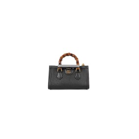 Gucci Diana Small Shoulder Bag