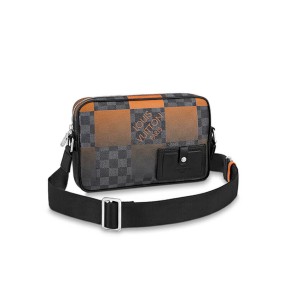 Louis Vuitton Alpha Messenger