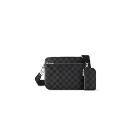 Louis Vuitton Trio Messenger Bag