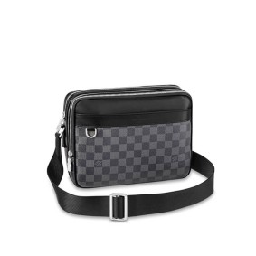 Louis Vuitton Trocadero Messenger Bag