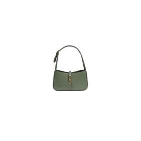 Ysl Le 5 A 7 Hobo Bag In Smooth Leather