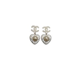 Chanel Diamond Earrings Shop Chanel Diamond Earrings Shop