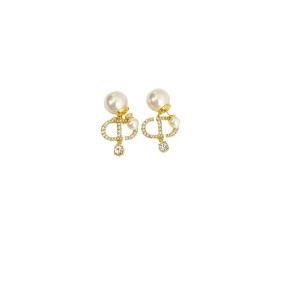 Dior Pearl Earrings Shop