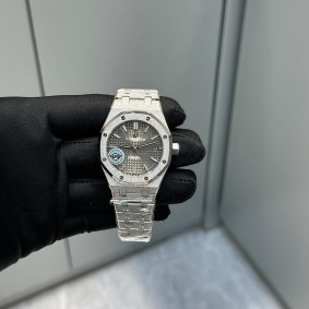 hover image